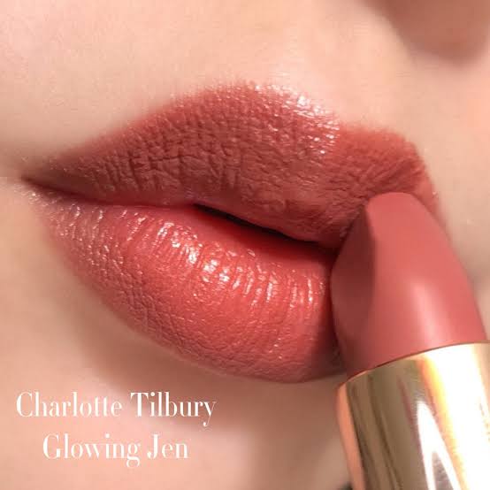 Charlotte Tilbury
Hot Lips Lipstick 2