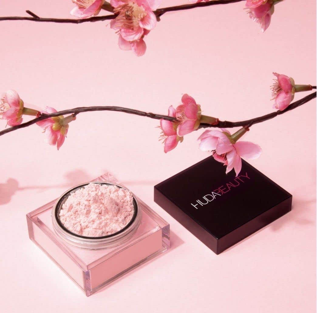 Huda beauty easy bake powder cherry blossom