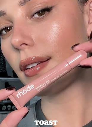 rhode peptide lip tint…..the tinted lip layer