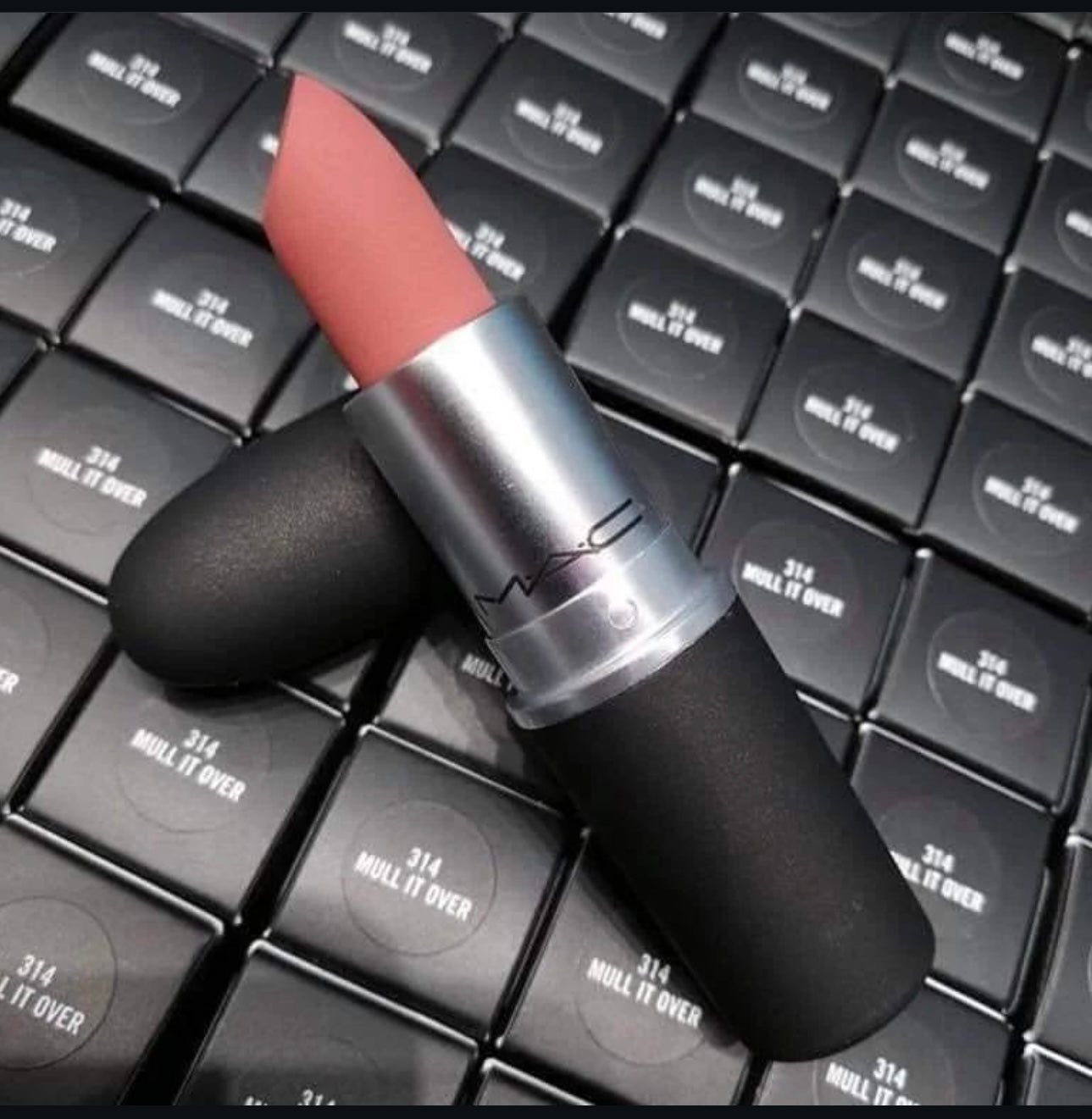 MAC FULL SIZE LIPSTICKS