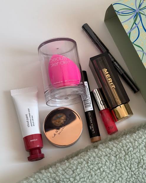 Sephora Favorites Glitz & Glam Makeup Set