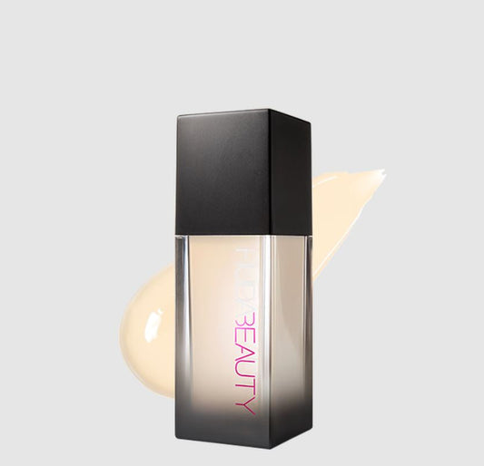 Huda beauty Luminous Matt Foundation